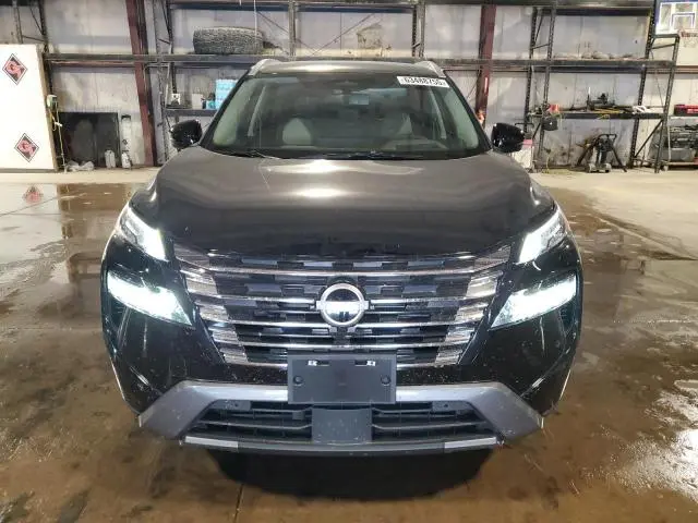 2025 NISSAN ROGUE SL  