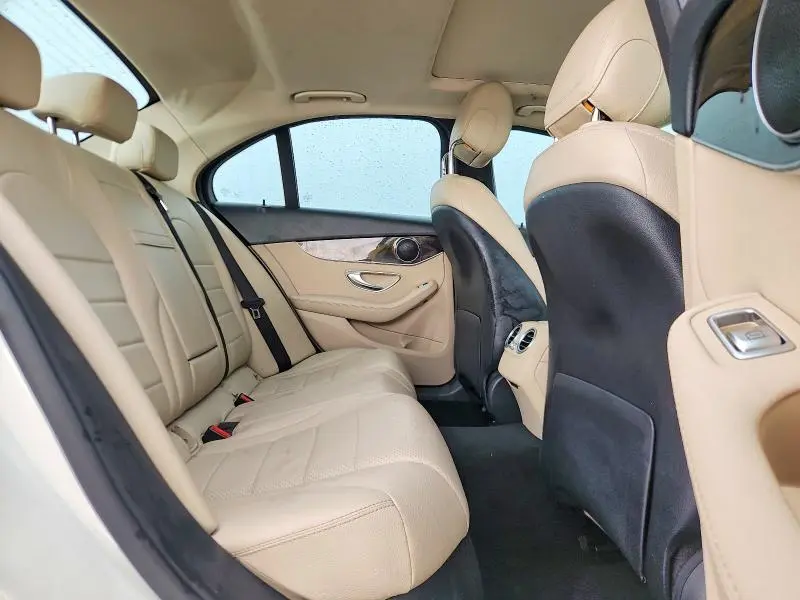 2019 MERCEDES-BENZ C 300  