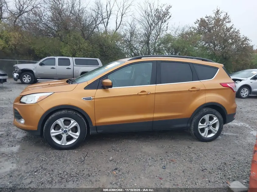 2016 FORD ESCAPE SE