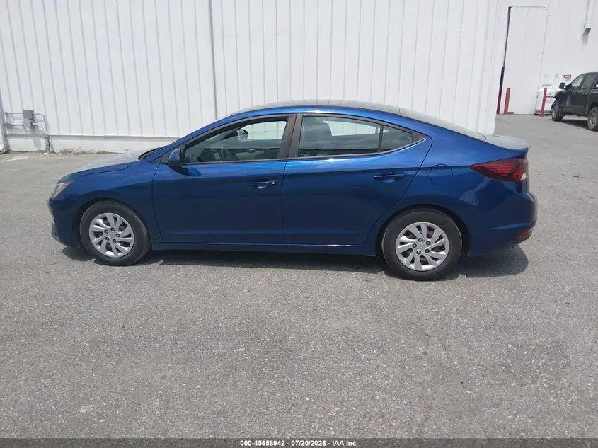 2019 HYUNDAI ELANTRA SE