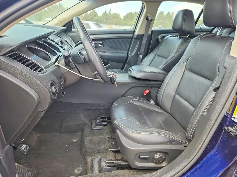 2011 FORD TAURUS SEL  