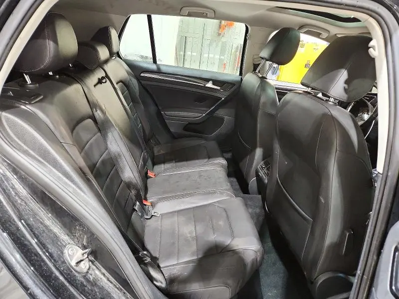 2015 VOLKSWAGEN GOLF TDI  