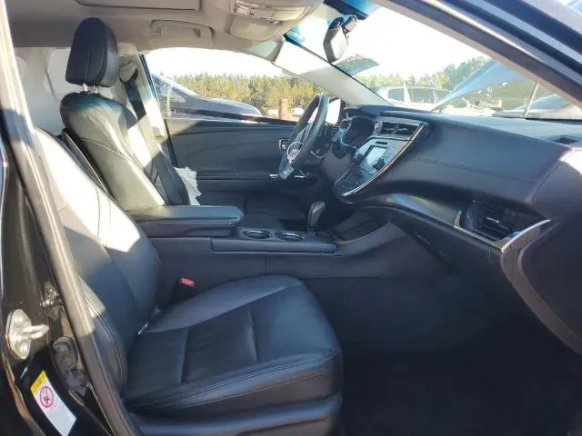 2016 TOYOTA AVALON XLE  