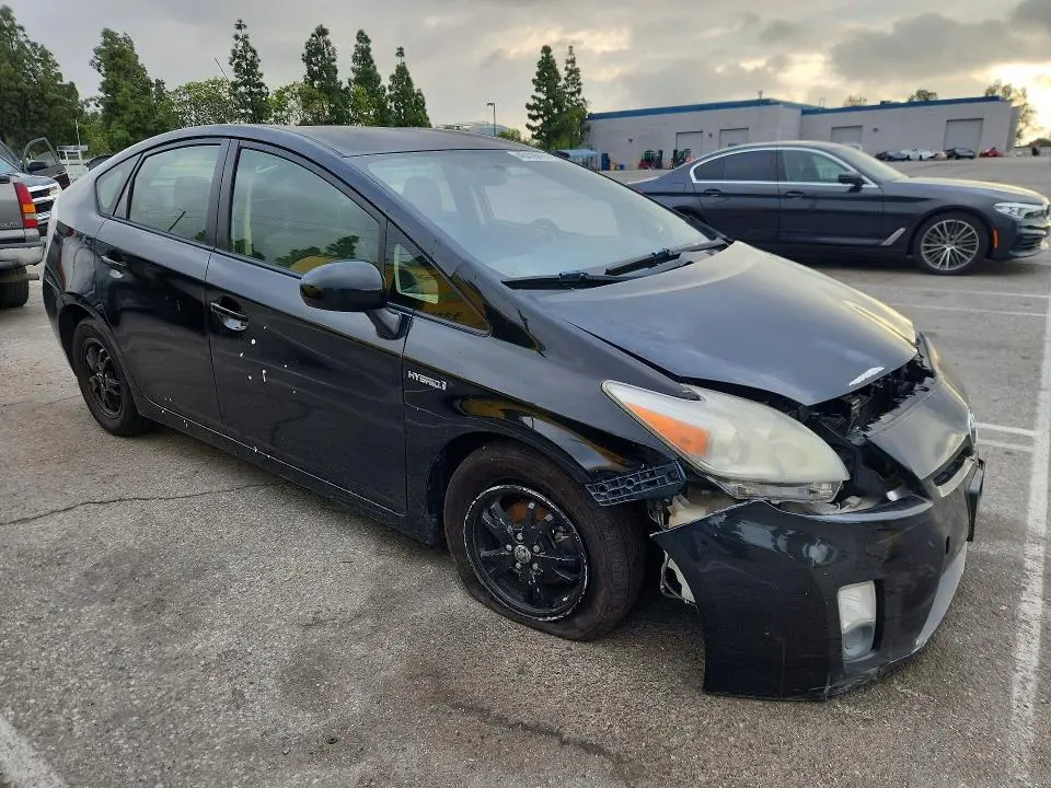 2012 TOYOTA PRIUS TWO  