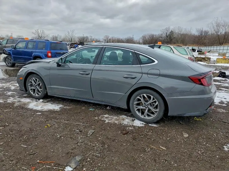 2022 HYUNDAI SONATA SEL  