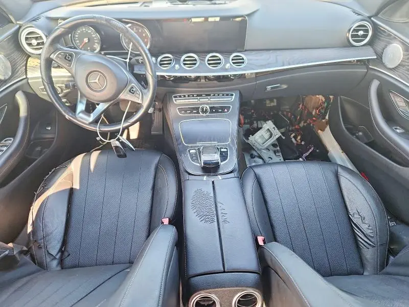 2018 MERCEDES-BENZ E 300  