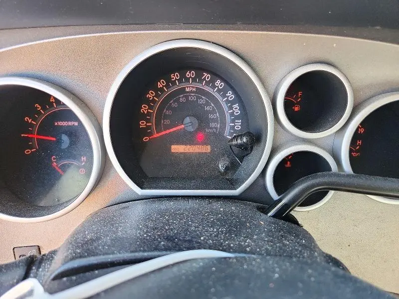 2013 TOYOTA TUNDRA   