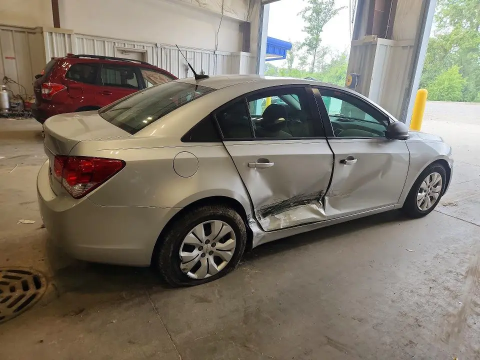 2013 CHEVROLET CRUZE LS  