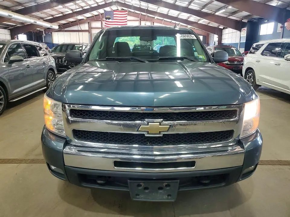 2010 CHEVROLET SILVERADO K1500 LT  
