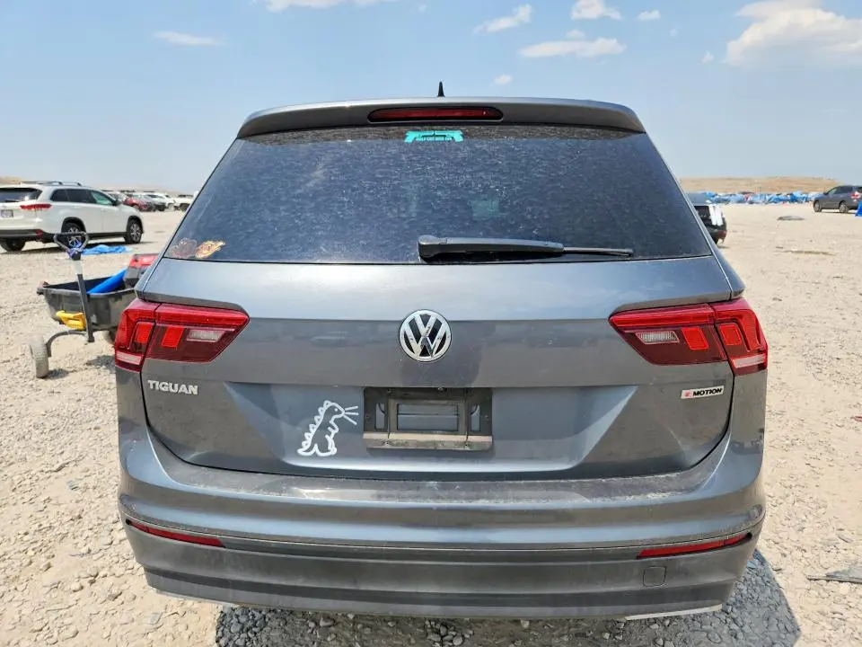 2020 VOLKSWAGEN TIGUAN S  
