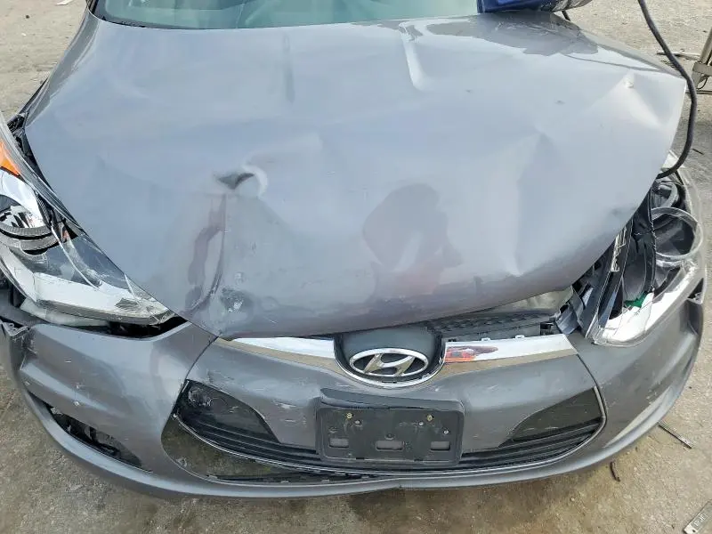 2017 HYUNDAI VELOSTER VALUE EDITION  