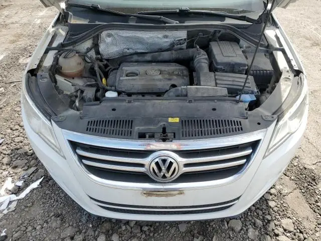 2010 VOLKSWAGEN TIGUAN   