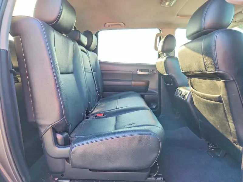 2011 TOYOTA TUNDRA CREWMAX LIMITED  