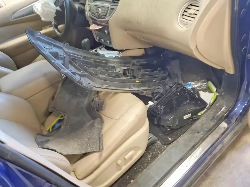 2018 NISSAN PATHFINDER S  