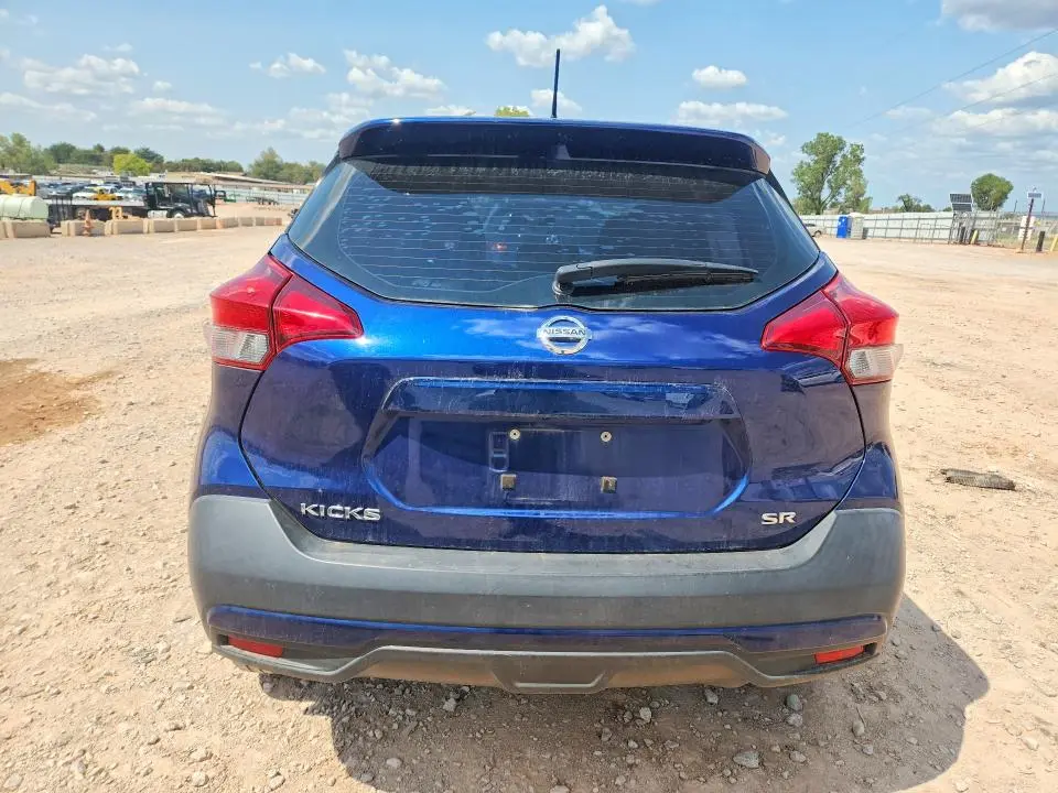 2019 NISSAN KICKS SR  