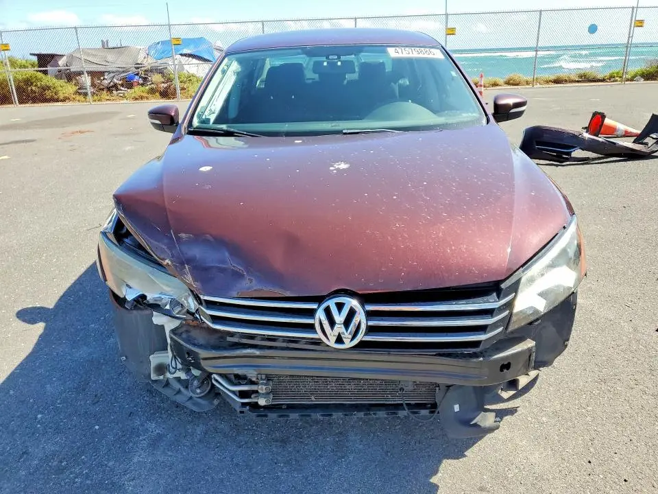 2013 VOLKSWAGEN PASSAT S  