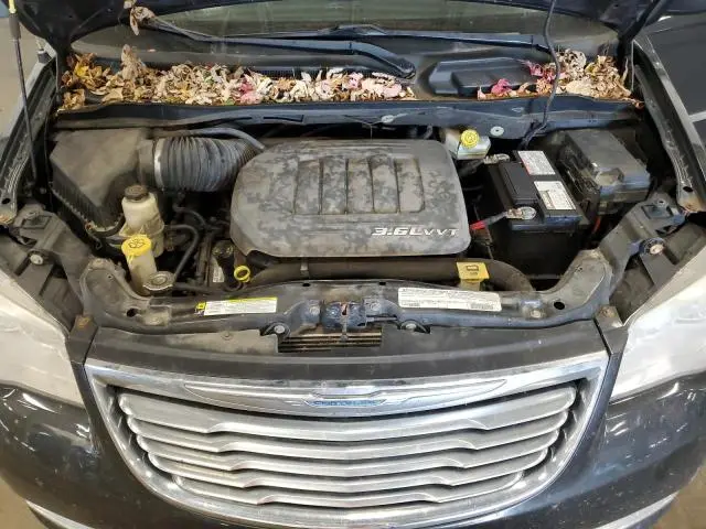 2012 CHRYSLER TOWN & COUNTRY TOURING  