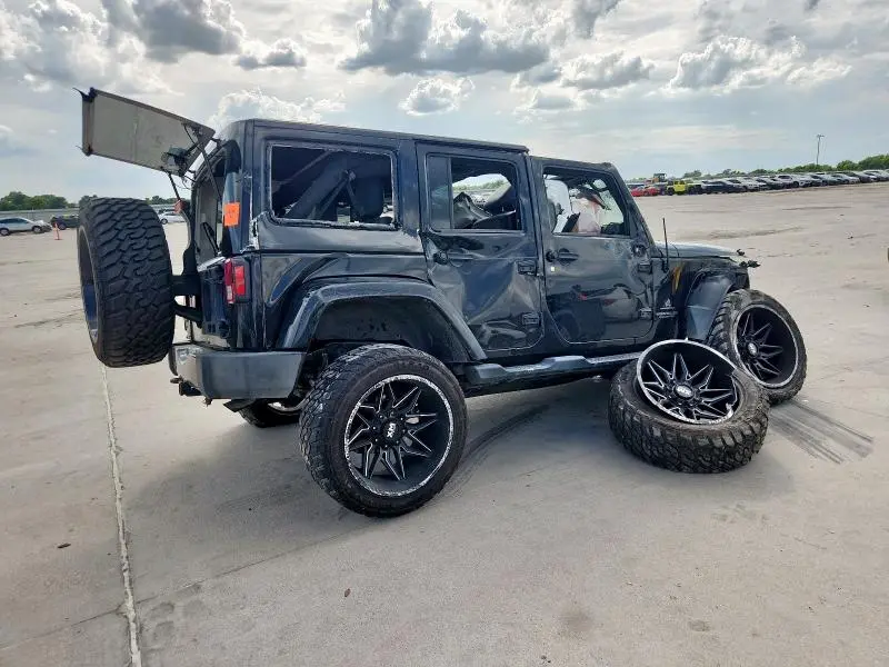 2012 JEEP WRANGLER UNLIMITED SAHARA  