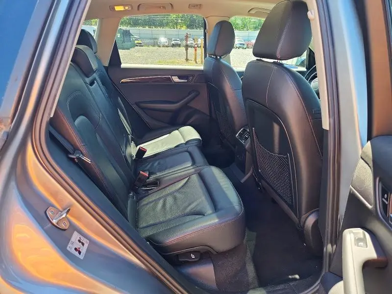 2011 AUDI Q5 PREMIUM PLUS  