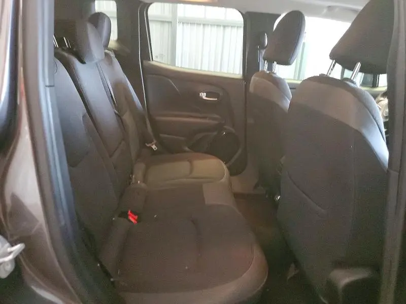 2019 JEEP RENEGADE LATITUDE  