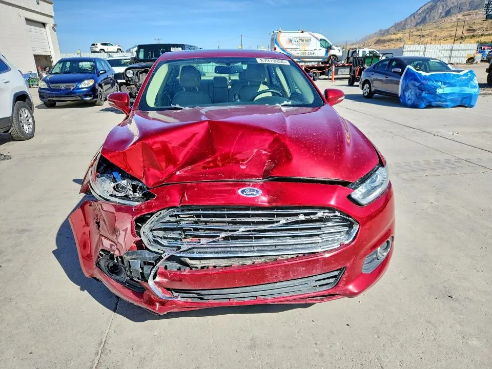 2014 FORD FUSION SE  
