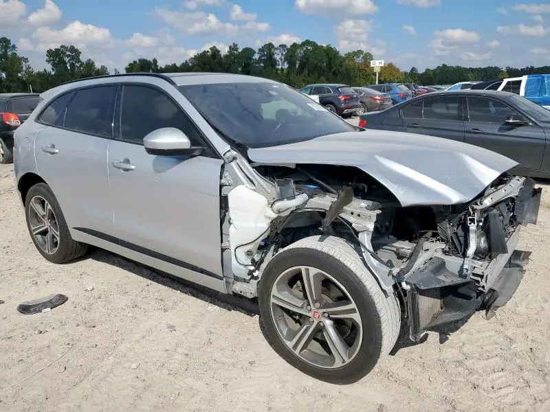 2019 JAGUAR F-PACE R - SPORT  