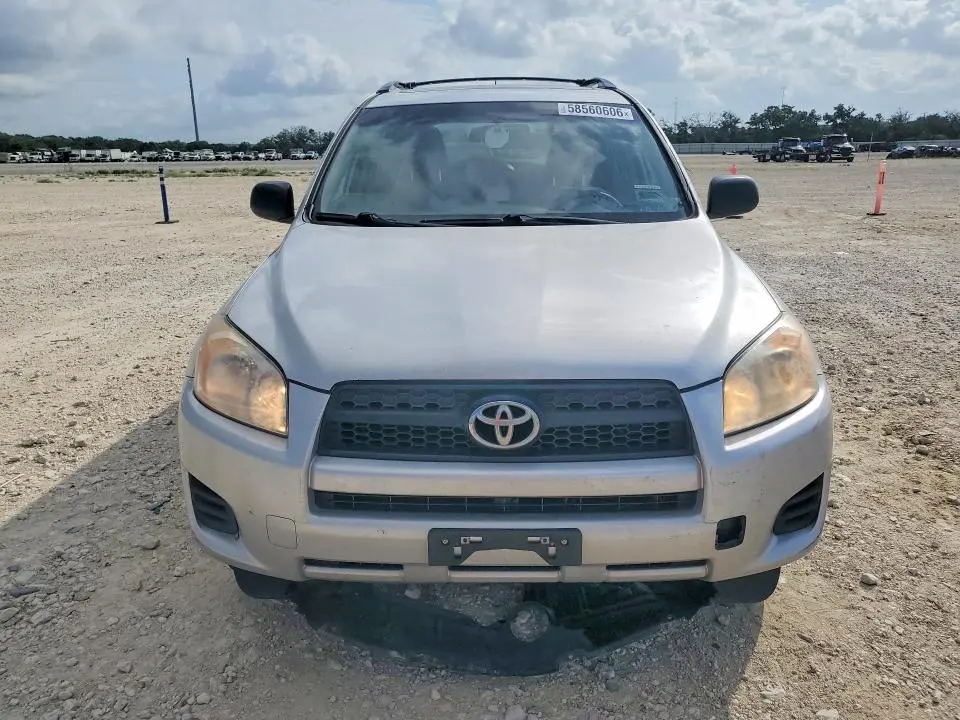 2011 TOYOTA RAV4 BASE  