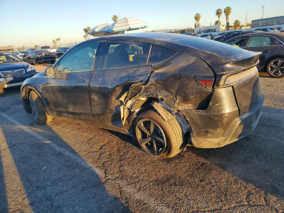 2026 TESLA MODEL Y   