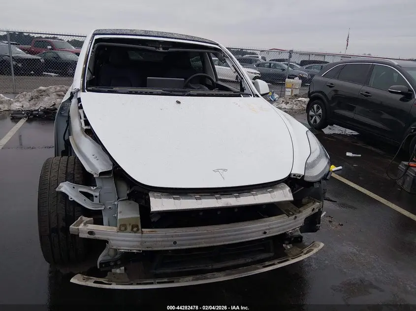 2022 TESLA MODEL Y LONG RANGE DUAL MOTOR ALL-WHEEL DRIVE