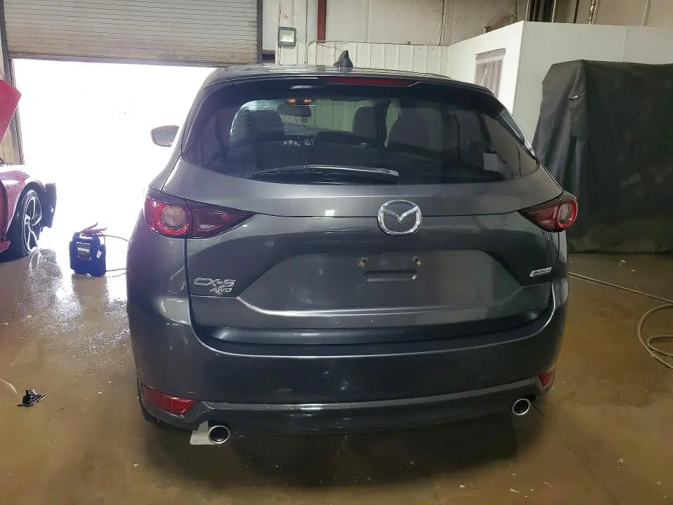 2018 MAZDA CX-5 TOURING  
