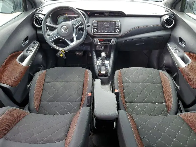 2020 NISSAN KICKS SR  