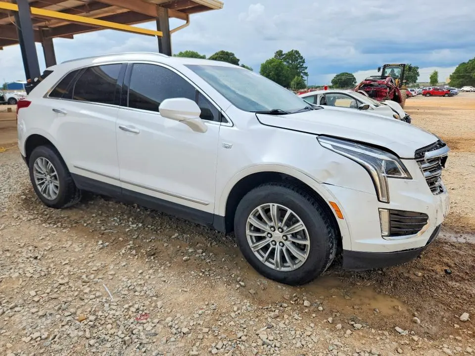 2019 CADILLAC XT5 LUXURY  