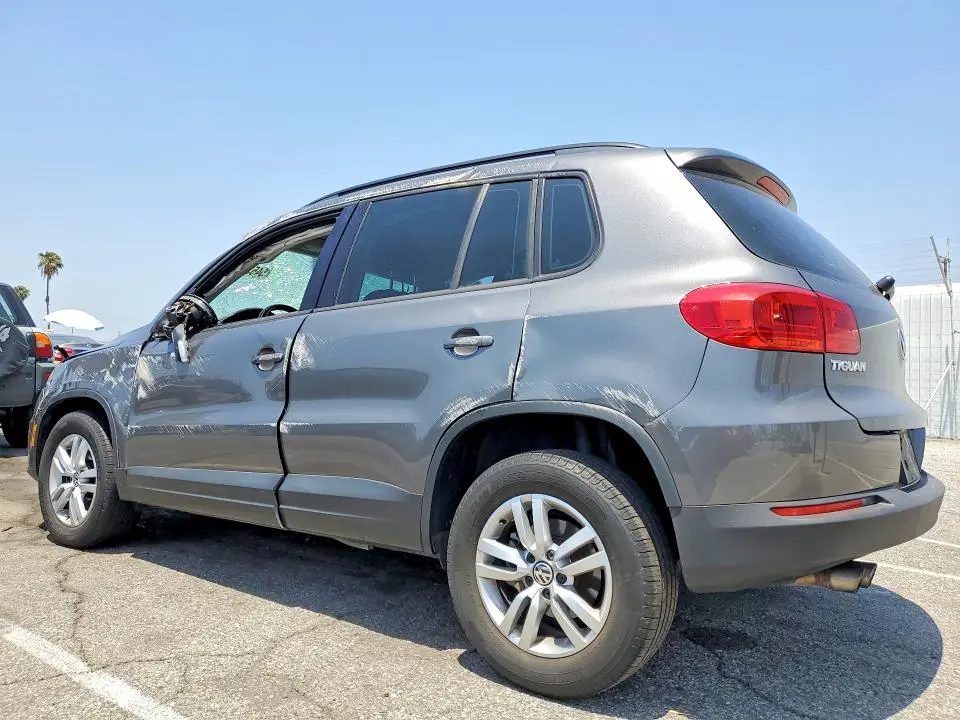 2015 VOLKSWAGEN TIGUAN S  