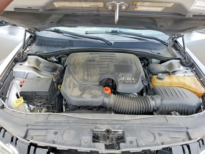 2011 CHRYSLER 300 LIMITED  