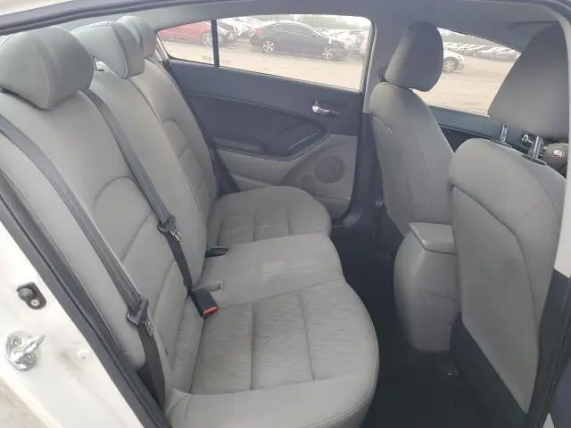 2015 KIA FORTE LX  