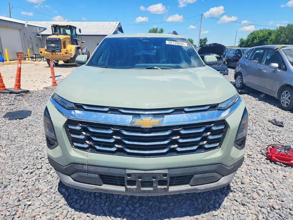 2025 CHEVROLET EQUINOX LT  
