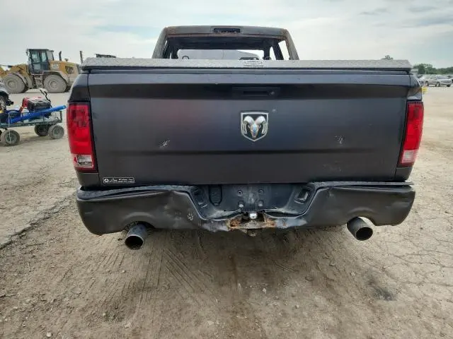 2015 RAM 1500 ST