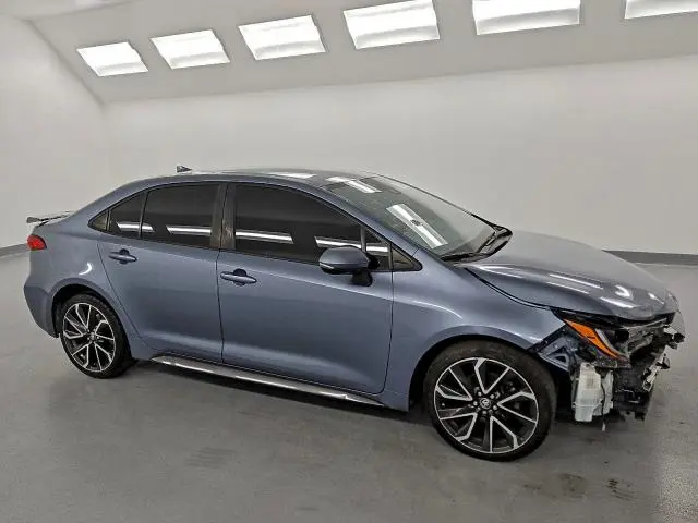 2021 TOYOTA COROLLA SE  