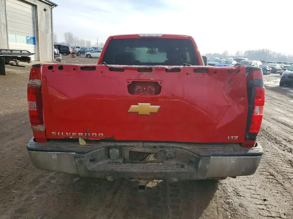 2011 CHEVROLET SILVERADO K1500 LT  