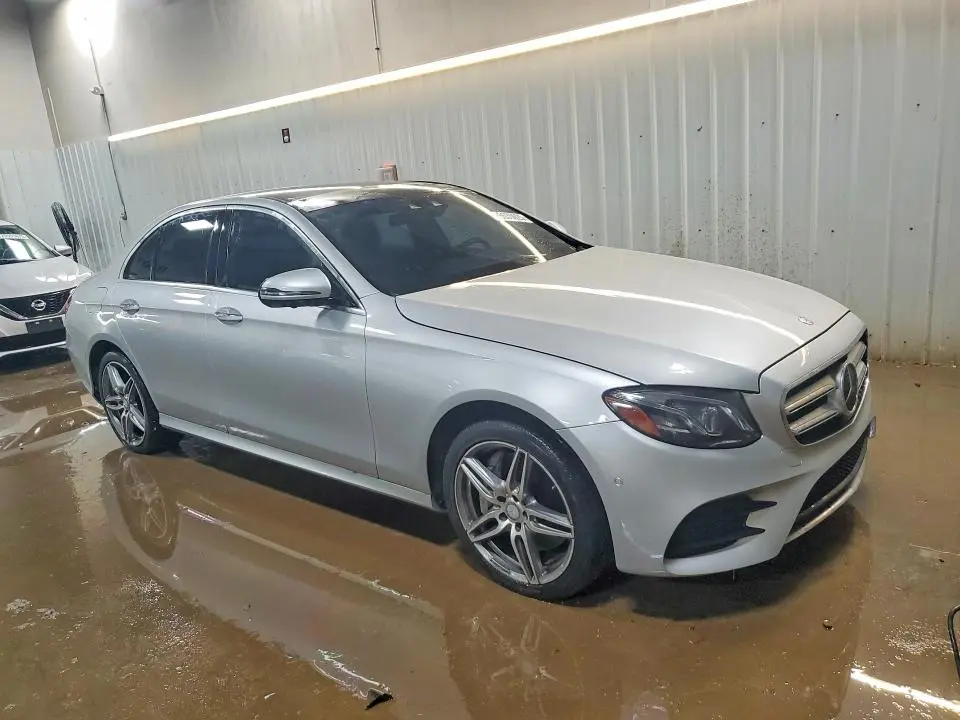 2018 MERCEDES-BENZ E 300  