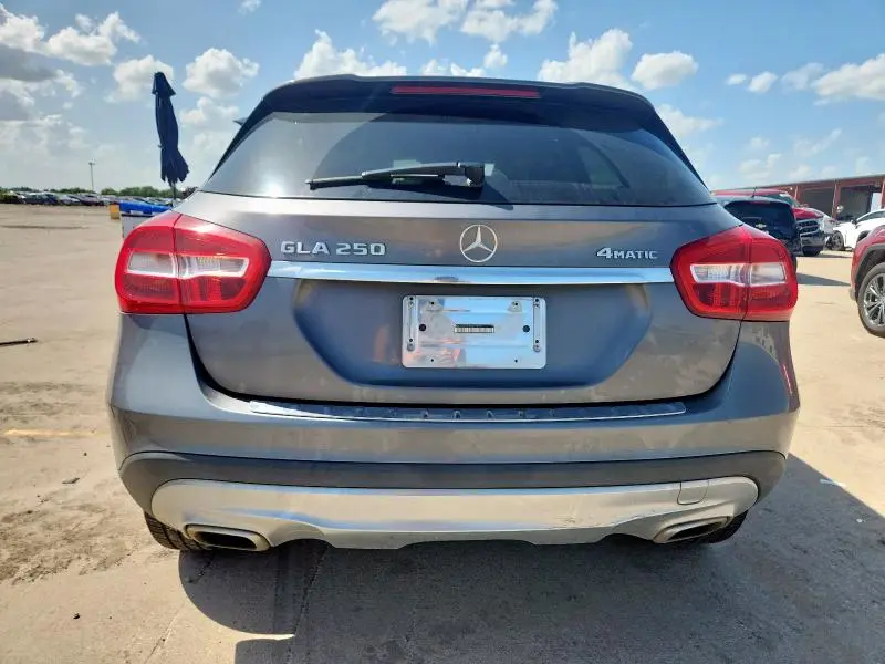 2017 MERCEDES-BENZ GLA 250 4MATIC  