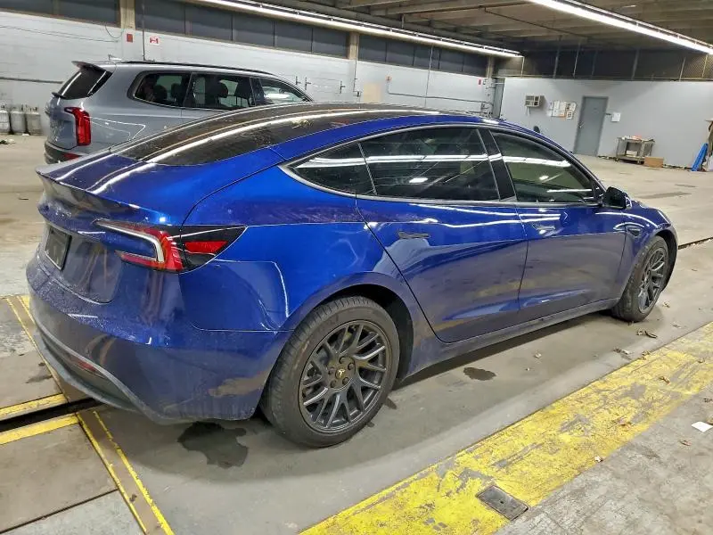 2025 TESLA MODEL 3   