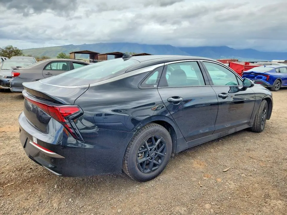 2025 KIA K5 LXS  