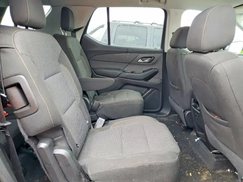 2018 CHEVROLET TRAVERSE LT  