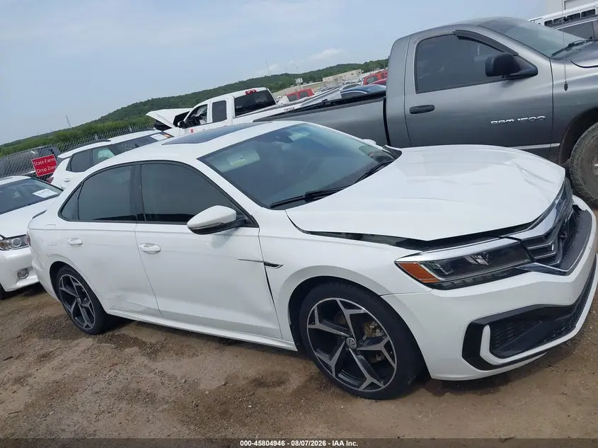 2020 VOLKSWAGEN PASSAT 2.0T R-LINE