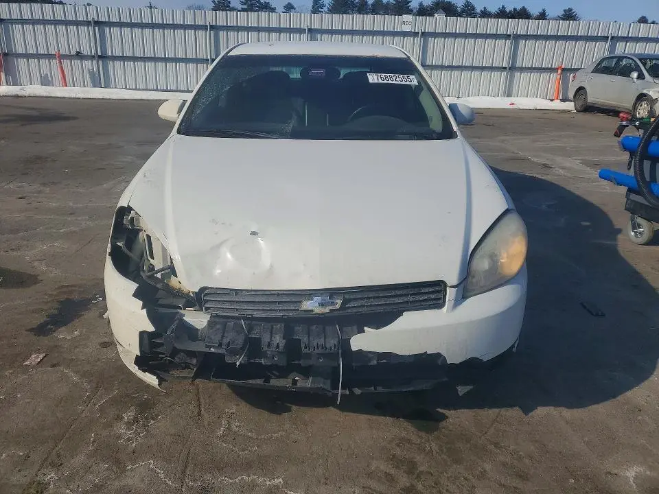 2011 CHEVROLET IMPALA LT  