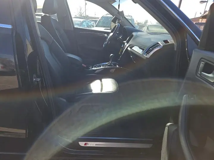 2011 AUDI Q5 PREMIUM PLUS  