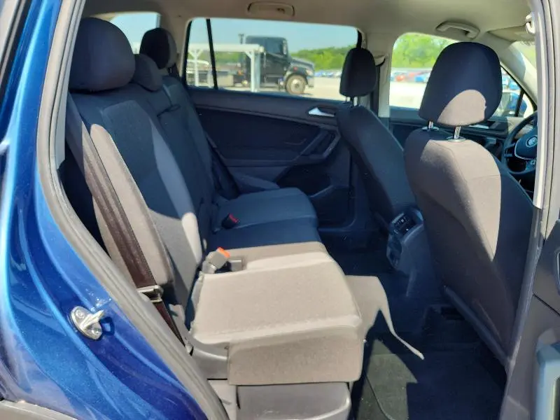 2019 VOLKSWAGEN TIGUAN S  