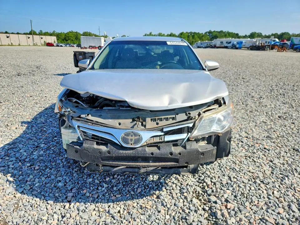 2012 TOYOTA CAMRY LE  