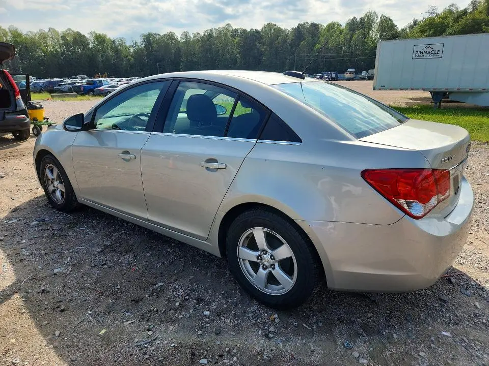 2015 CHEVROLET CRUZE LT  
